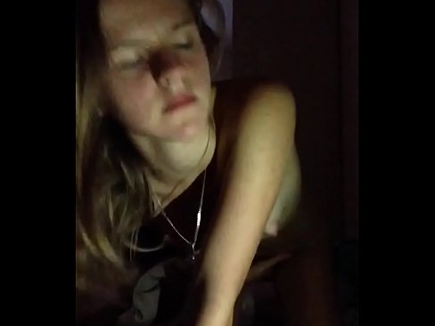 ❤️ Una ragazza si masturba è cums ❌ Solo porno à noi