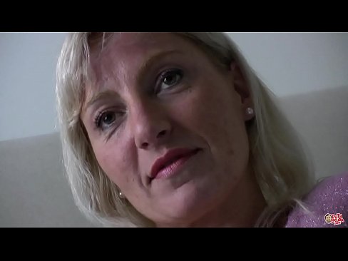 ❤️ A mamma chì avemu tutti fottutu... Signora, cumportatevi ! ❌ Solo porno à noi